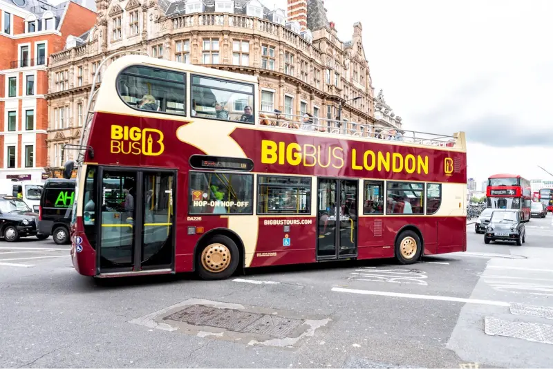 Hop-on Hop-Off bus