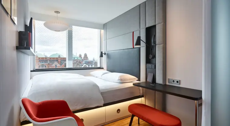 CitizenM London Victoria Station