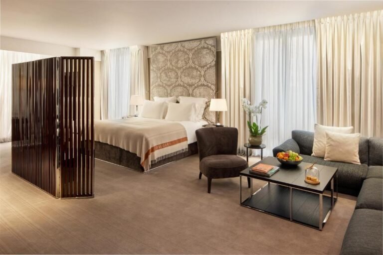 "hotels met zwembad in londen Bulgari Hotel