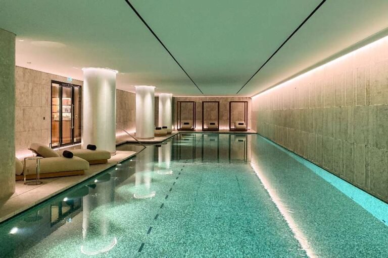 "hotels met zwembad in londen Bulgari Hotel