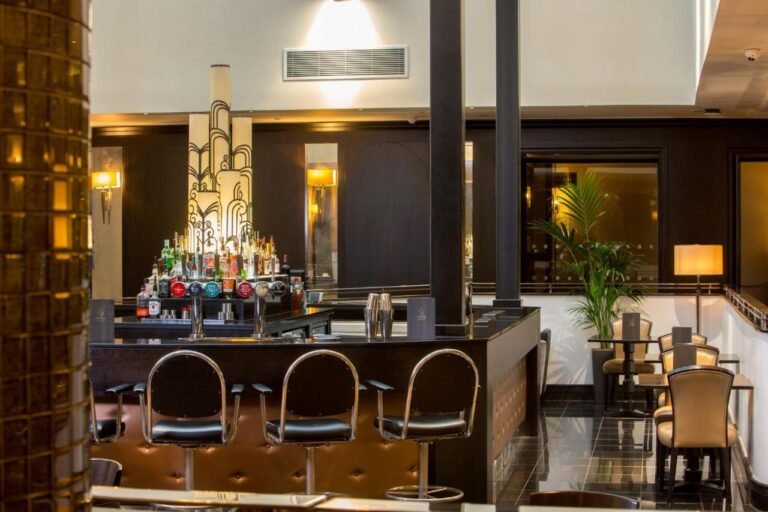 president hotel london